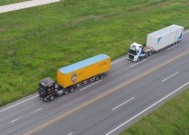 盘中必读|今日共75股涨停，沪指窄幅震荡微跌0.02%，消费、无人物流概念逆势大涨|界面新闻 · 证券